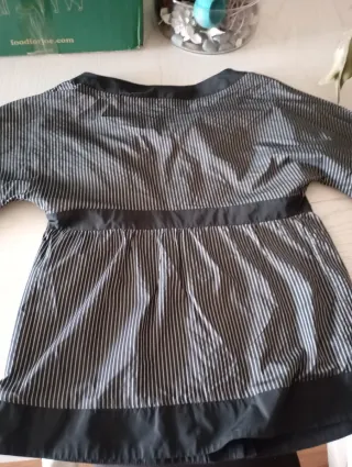 Blusa de rayas con botones