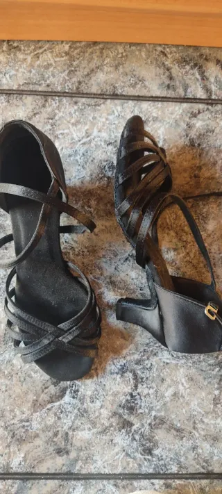 Zapatos de baile latino negros