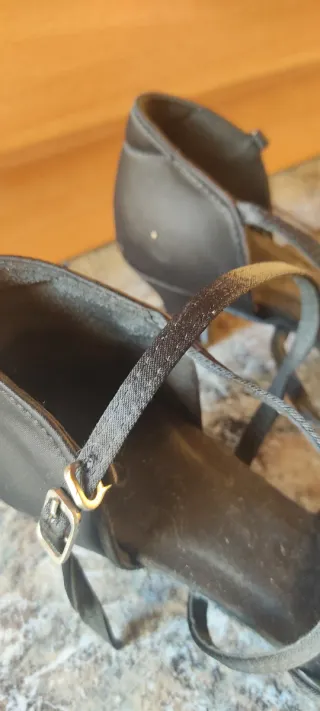 Zapatos de baile latino negros