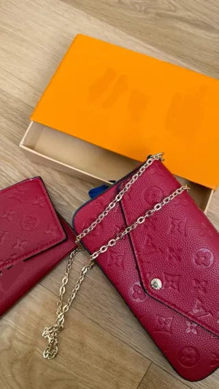 Bolso y monedero de regalo