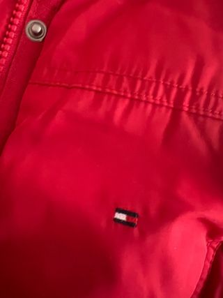 Chaleco Tommy Hilfiger niña rojo talla 164