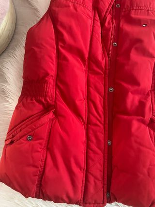 Chaleco Tommy Hilfiger niña rojo talla 164