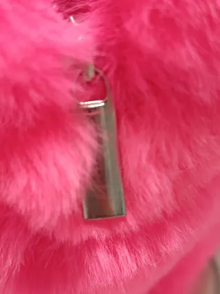 Mochila infantil peluche rosa flúor