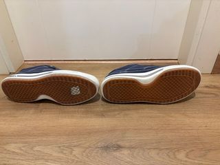 Zapatillas Skechers Azul(faltan cordones)