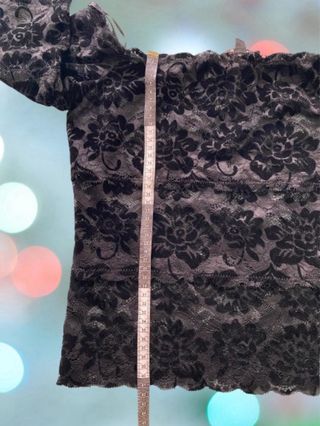 Top Guess Encaje Negro Talla L