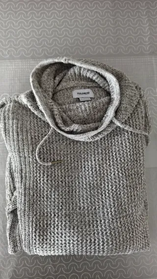 Jersey Pull&Bear gris tejido con cuello