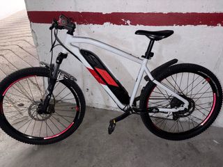 Bicicleta Rockrider E-ST100 Eléctrica