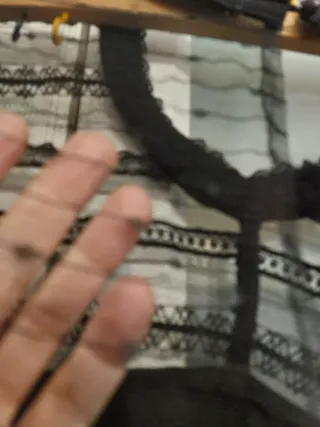 Vestido de fiesta negro con encaje