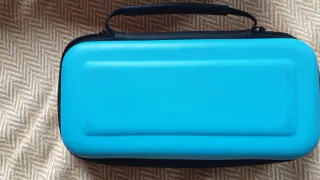 Nintendo Switch con accessori e giochi installati