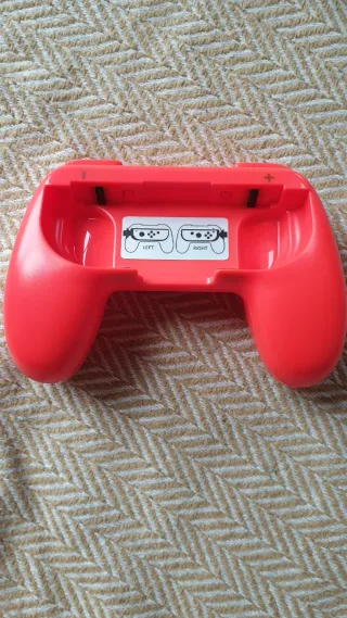 Nintendo Switch con accessori e giochi installati