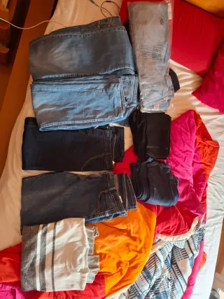 Pantalones vaqueros y jersey