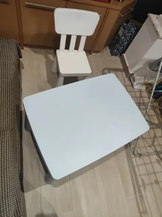Mesa y silla infantil