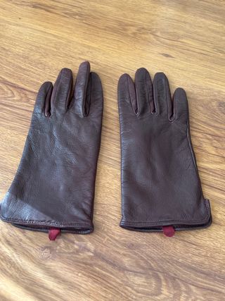 Guantes de piel granates