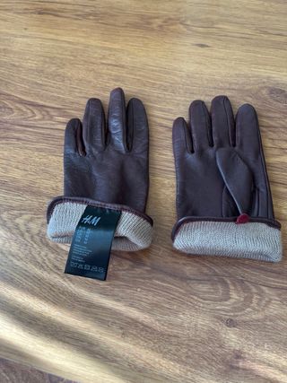 Guantes de piel granates