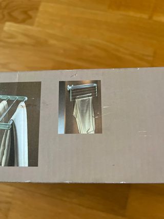 Colgador extraíble armario metal/plástico