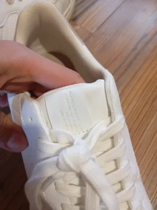 Zapatillas Pull&Bear básicas blancas