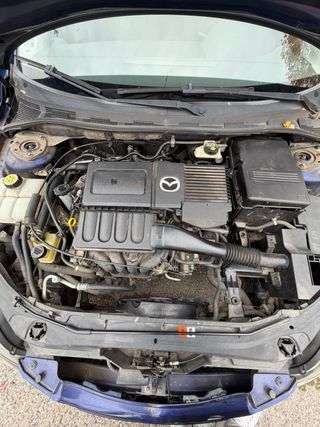 Mazda 3 1.6 gasolina  175.000km pegatina b 2do pro