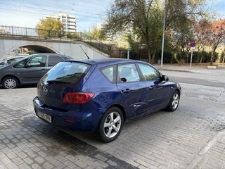 Mazda 3 1.6 gasolina  175.000km pegatina b 2do pro