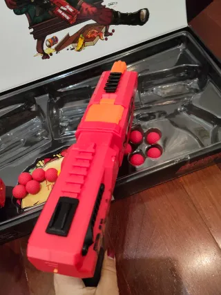 Nerf Rival Deadpool Pistolas y Balas