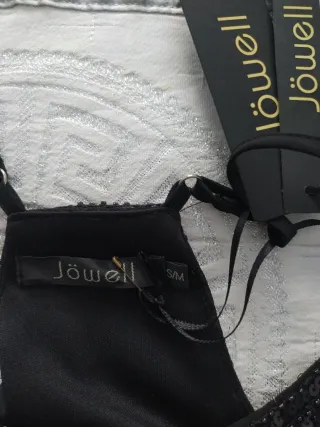 Top Jöwell negro lentejuelas Talla S/M etiqueta