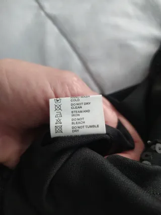 Top Jöwell negro lentejuelas Talla S/M etiqueta