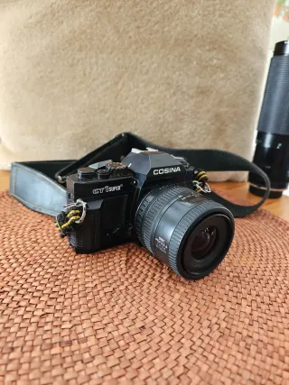 Cámara Réflex Cosina CT1SUPER Negra