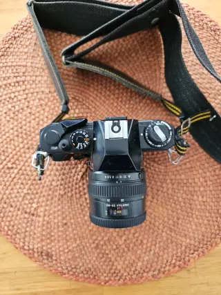 Cámara Réflex Cosina CT1SUPER Negra