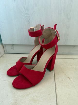 Tacchi Rossi Eleganti