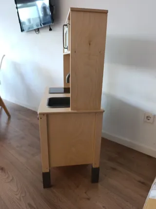 Cocinita de madera Ikea