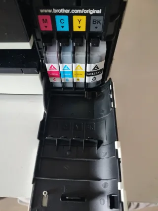 Impresora Brother Multifunción