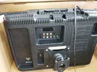 TV de pequena dimensão