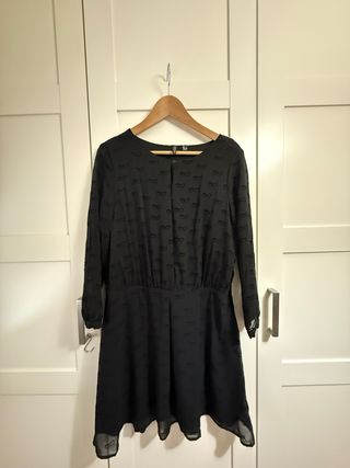 Vestido corto Mango Negro Talla L. estampado gafas