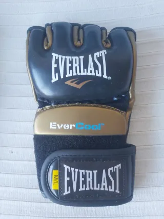 Guantes MMA Everlast + Neceser