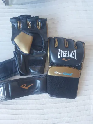 Guantes MMA Everlast + Neceser