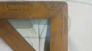 Antica squadra da sarto in legno