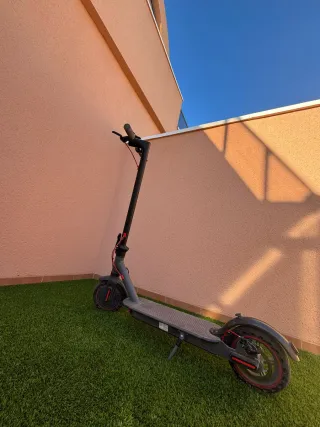 Patinete Eléctrico negro