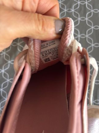 Deportivas Reebok rosas y blancas