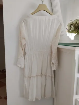 Vestido Bey beige y blanco talla M