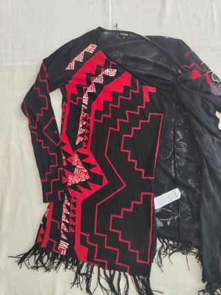 Cárdigan Desigual Negro y Rojo