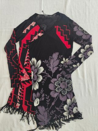 Cárdigan Desigual Negro y Rojo