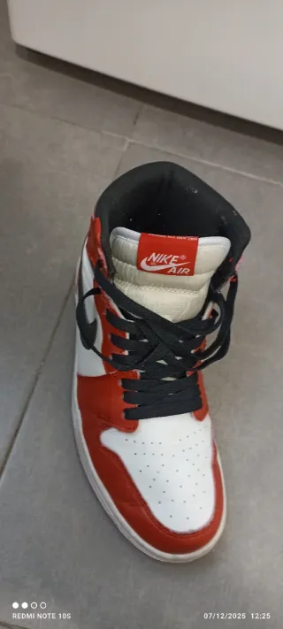 Nike Air Jordan Zapatillas Rojo y Blanco