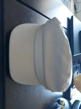 Gorra polipiel blanca