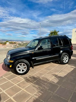Jeep Cherokee 2007 ¡4X4!