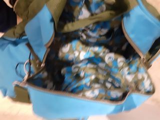 Bolso multibolsillos azul y verde