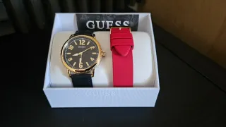 Reloj Guess Nuevo con 2 Correas