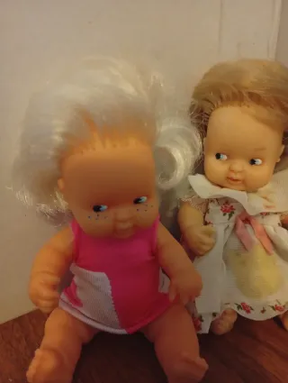 2 Vecchie Bambole Pancia