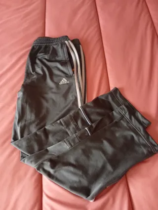 Pantalón chándal Adidas gris