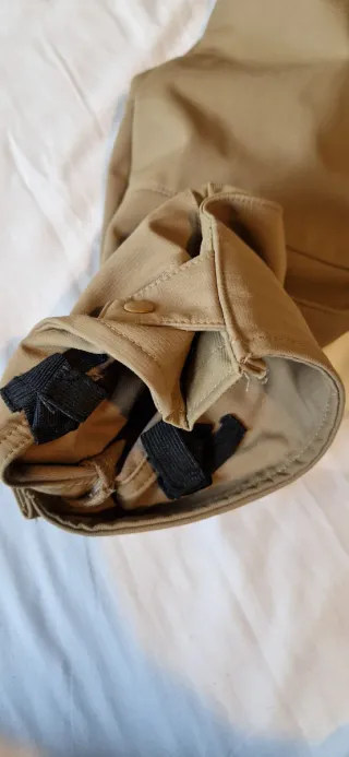 Pantalón de montaña perlante talla 38 (S).