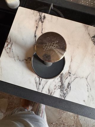 Portarotolo Scottex Joseph Joseph