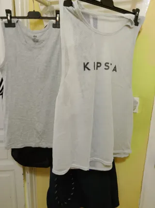 Camicie H&M grigie e bianche